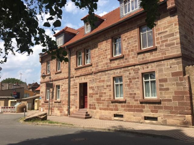 Апартаменти Karsdorf "Alte Schule" Im Burgenlandkreis Екстер'єр фото